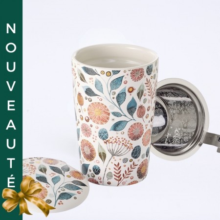 Mug en porcelaine avec des motif floral coloré. Avec son filtre en acier inoxydable.
