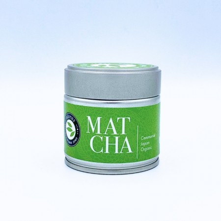 Boite de matcha avec ouverture hermétique.